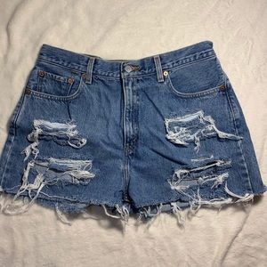Super Cute Distressed Levi’s Shorts